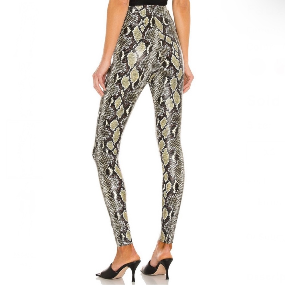 NEW COMMANDO REVOLVE FAUX LEATHER LEGGINGS - Picture 6 of 8